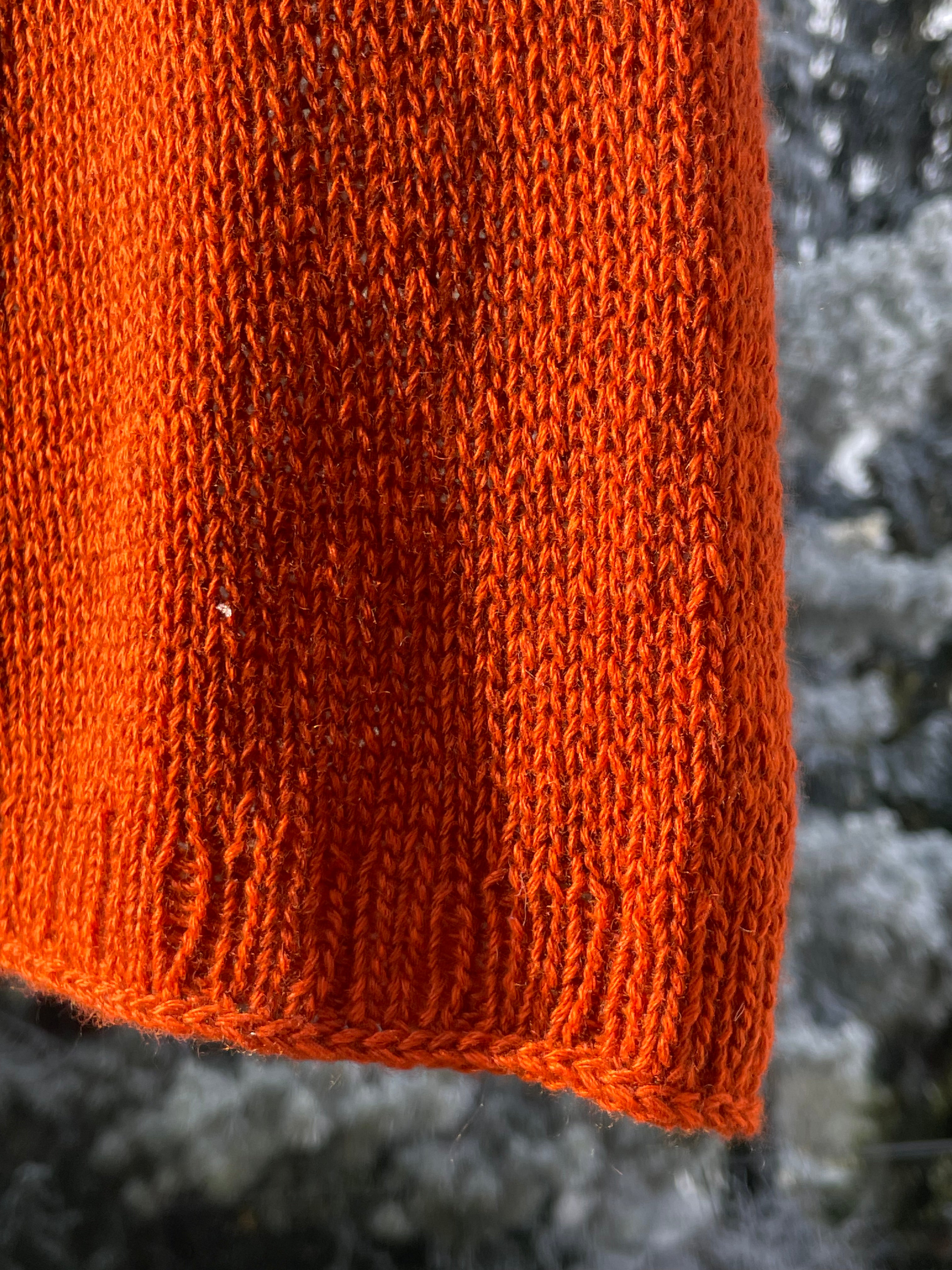 Pullunder Ranunculus von Midori Hirose, Detail des Strickmusters